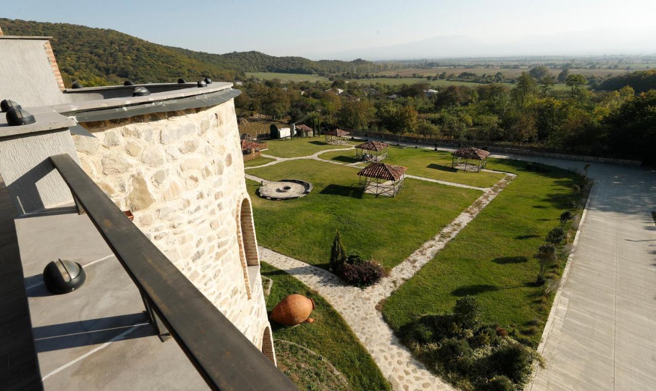 Babaneuris Marani Hotel Exterior photo
