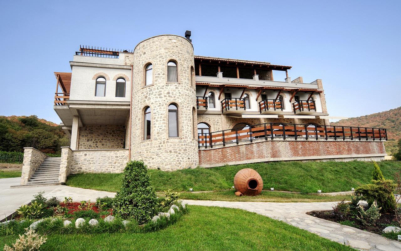 Babaneuris Marani Hotel Exterior photo