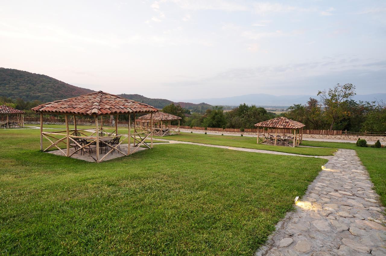 Babaneuris Marani Hotel Exterior photo